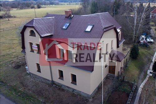 rodinný dům s možností výstavby až 6 bytů v Jiříkově